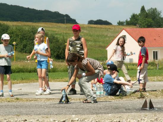 Après-midi fusée bicarbonate de soude au CLSH de Mandres